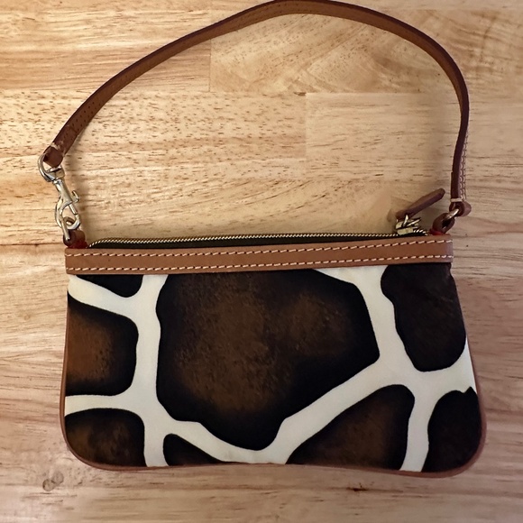 Dooney & Bourke Large Slim Wristlet - Picture 2 of 3